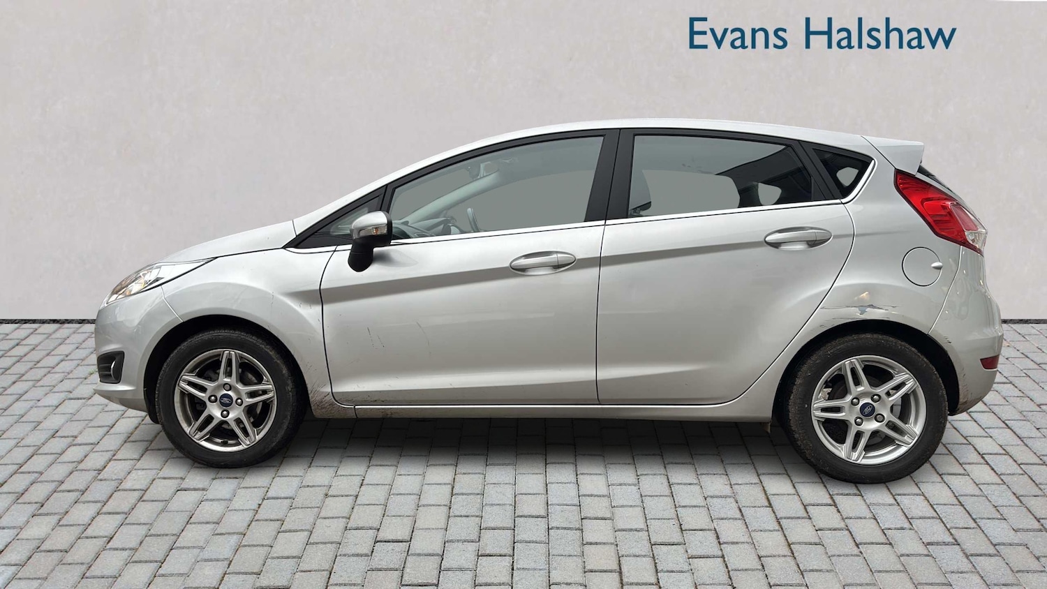 Used Ford Fiesta 2013 for sale - 77429013: Photo 3