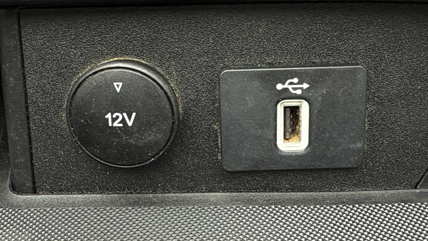 Vehicle 33