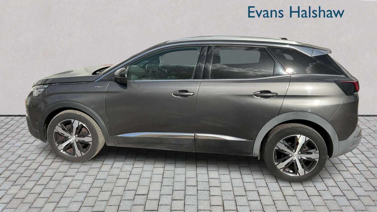 Used Peugeot 3008 2018 for sale - 77842444: Photo 3