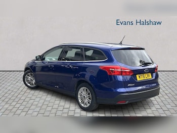 Used Ford Focus 2018 for sale - 76218408: Photo 2