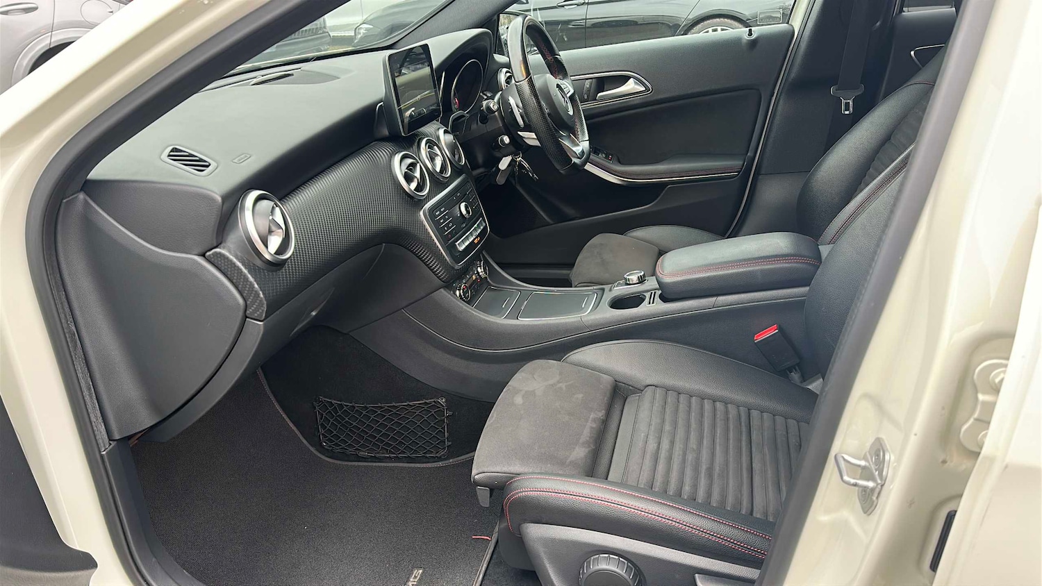 Used Mercedes-Benz A-Class 2017 for sale - 77257362: Photo 13