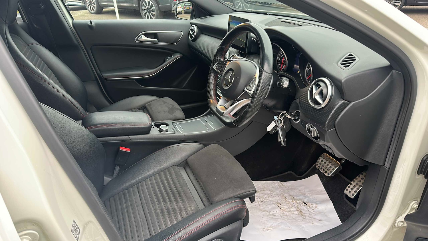 Used Mercedes-Benz A-Class 2017 for sale - 77257362: Photo 8