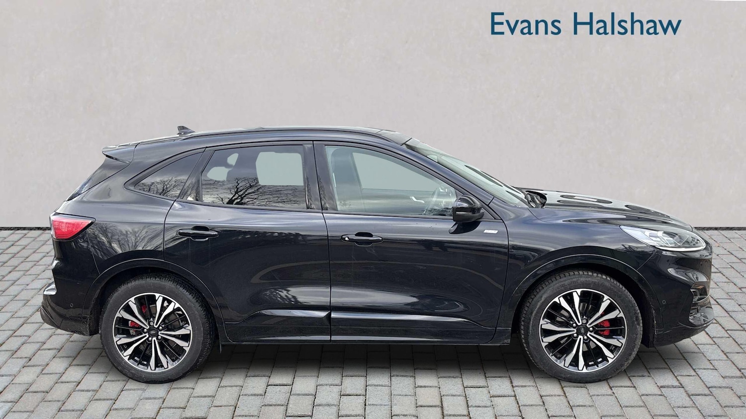 Used Ford Kuga 2023 for sale - 76636805: Photo 3