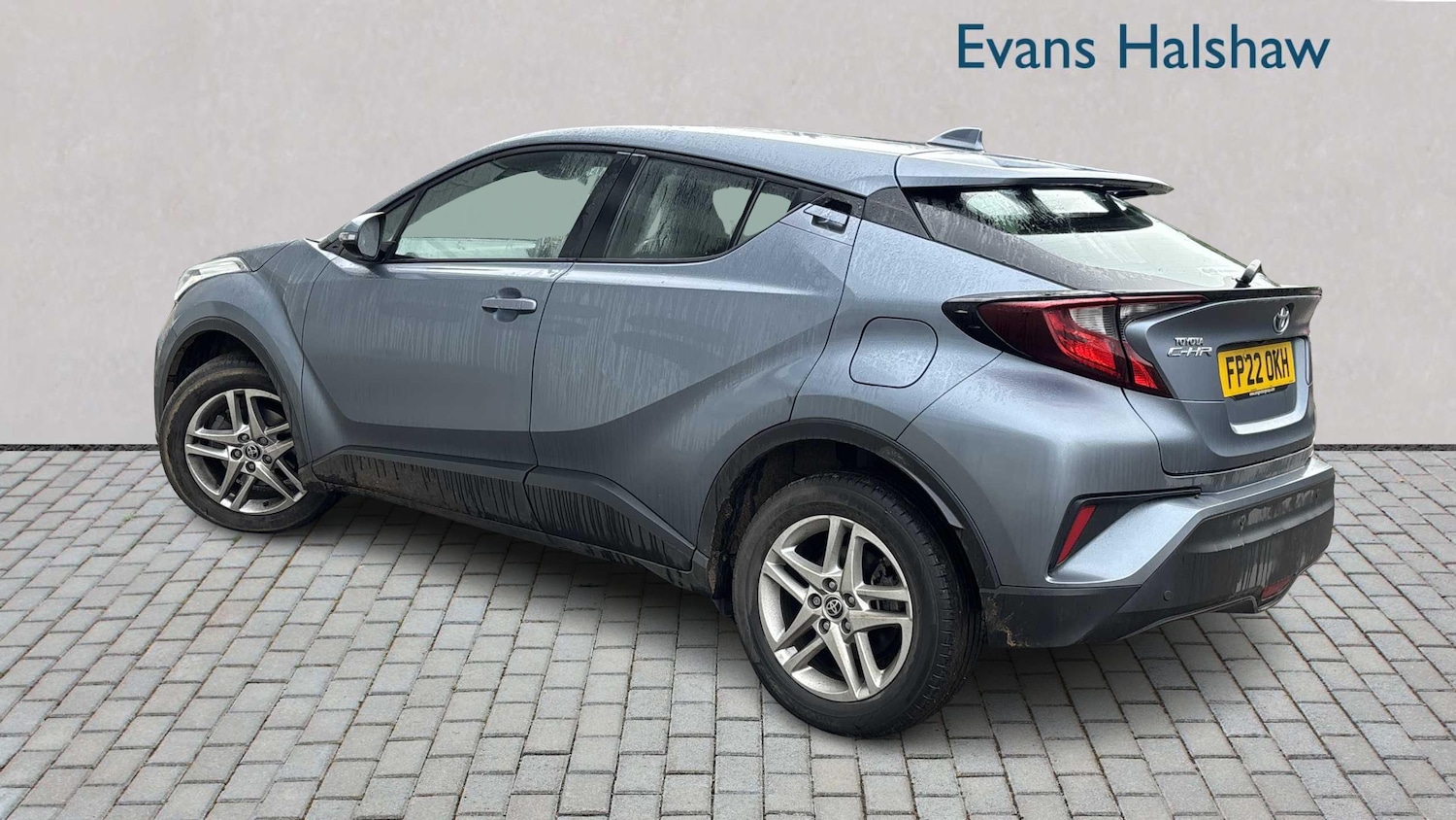 Used Toyota C-HR 2022 for sale - 76978814: Photo 2