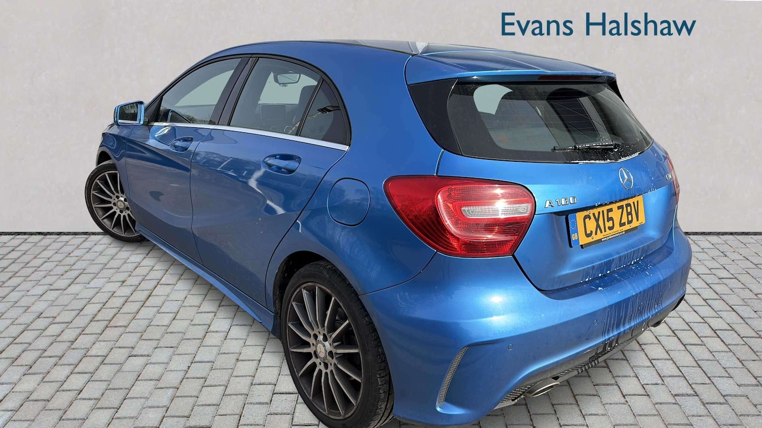 Used Mercedes-Benz A-Class 2015 for sale - 78208865: Photo 2