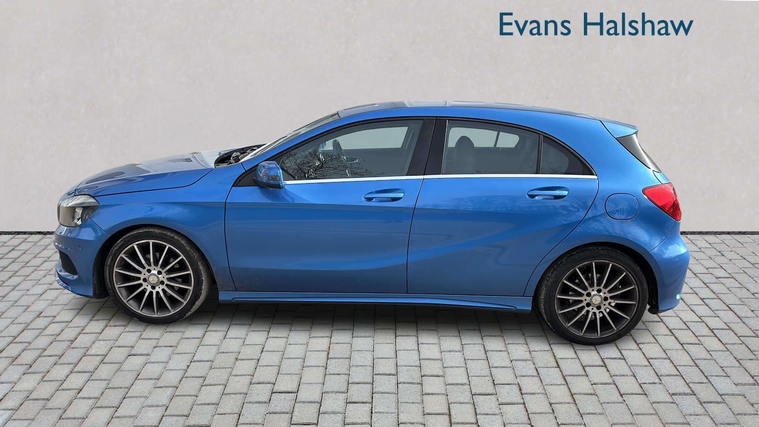 Used Mercedes-Benz A-Class 2015 for sale - 78208865: Photo 3