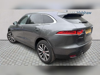 Used Jaguar F-Pace 2019 for sale - 79215086: Photo