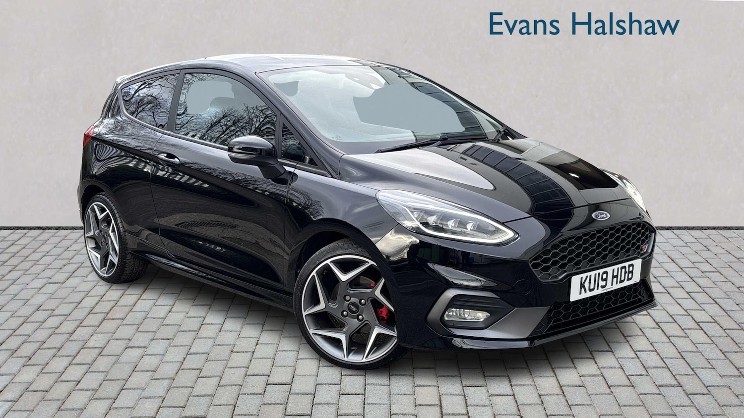 Used Ford Fiesta 2019 for sale - 76755276: Photo 1