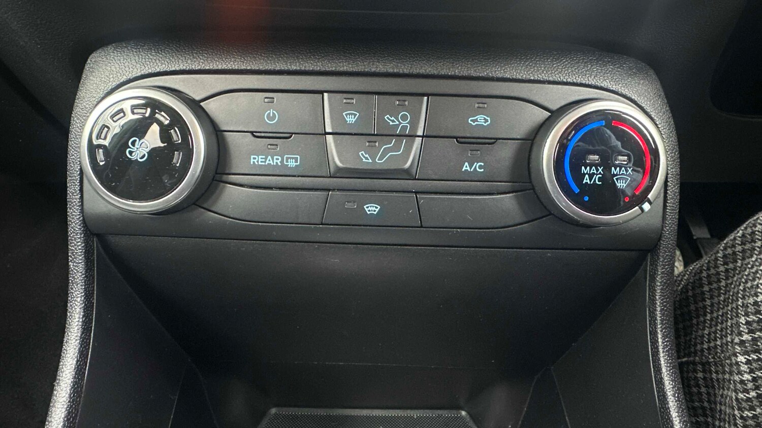 Used Ford Fiesta 2022 for sale - 76624731: Photo 16