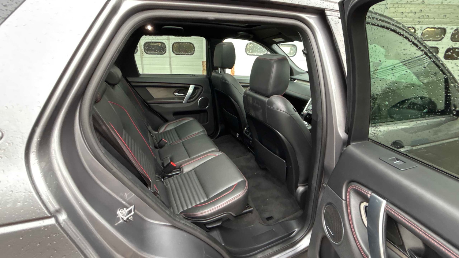 Used Land Rover Discovery Sport 2020 for sale - 76636732: Photo 8