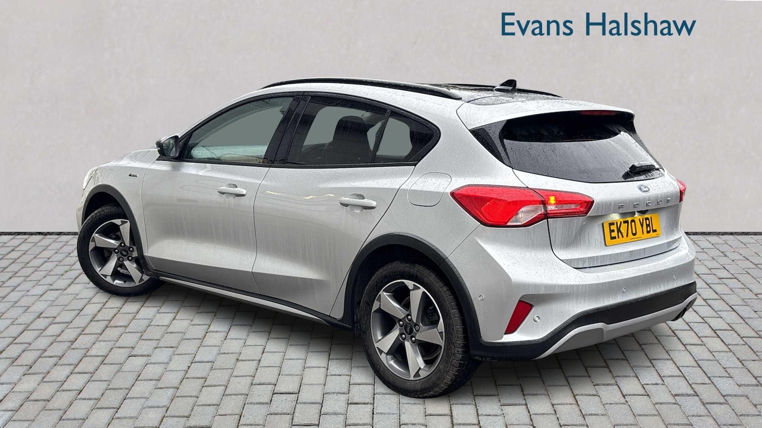 Used Ford Focus 2020 for sale - 76827655: Photo 2