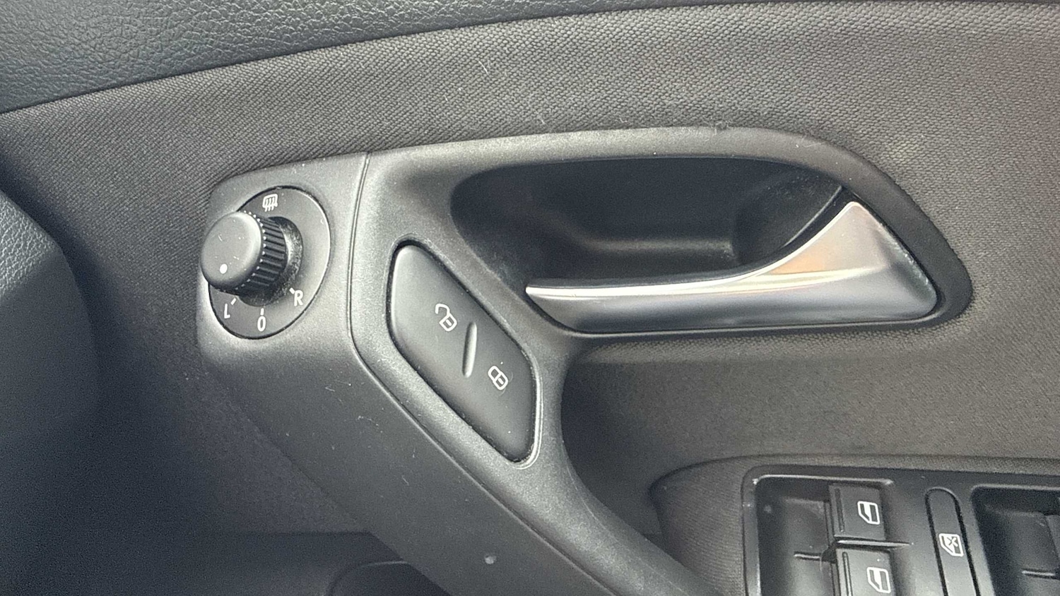 Used Volkswagen Polo 2013 for sale - 76362672: Photo 21