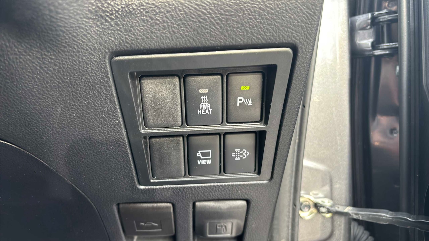 Used Toyota Hilux 2022 for sale - 77628177: Photo 11