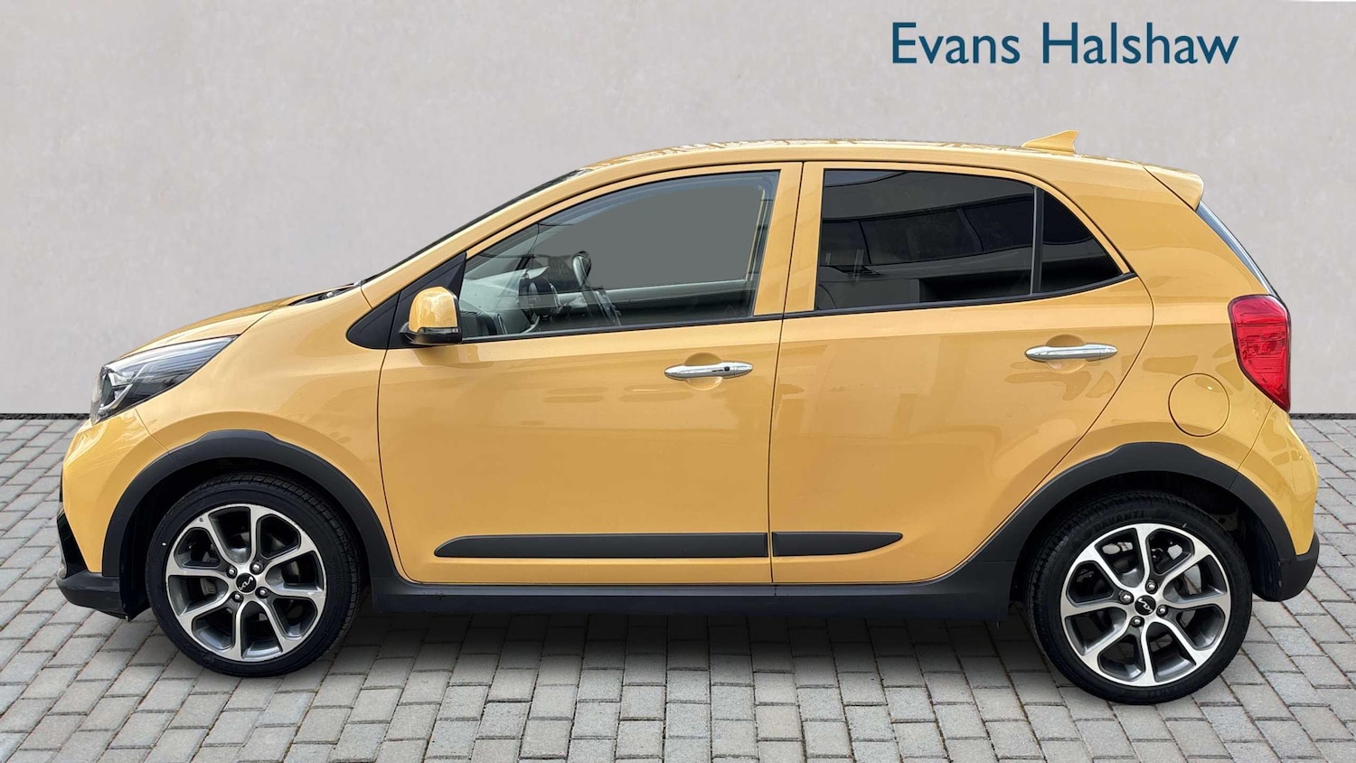 Used Kia Picanto 2022 for sale - 76705130: Photo 3