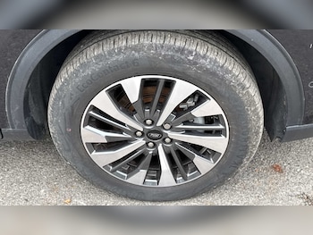 Used Ford Kuga 2024 for sale - 76316111: Photo 4