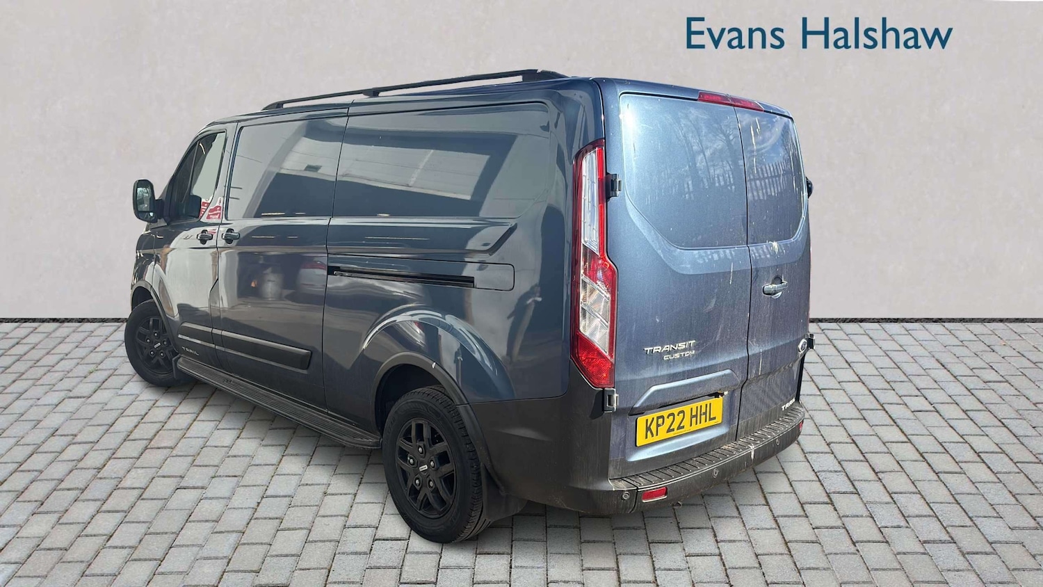 Used Ford Transit Custom 2022 for sale - 77827493: Photo 2