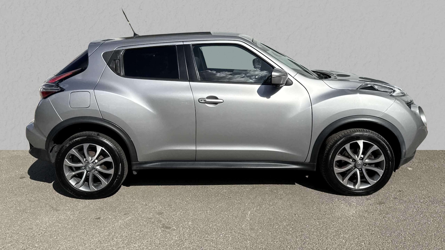 Used Nissan Juke 2016 for sale - 76515683: Photo 4