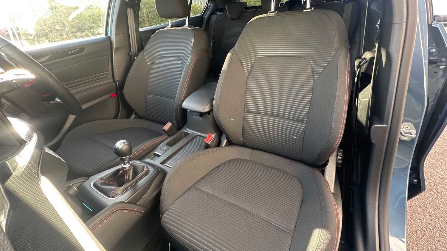 Used Ford Focus 2025 for sale - 76978881: Photo 7