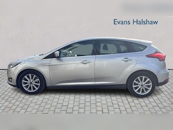 Used Ford Focus 2015 for sale - 77827558: Photo