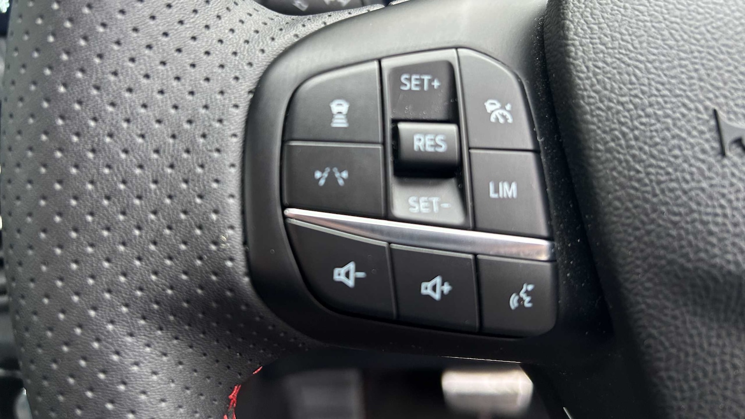 Used Ford Kuga 2024 for sale - 77061135: Photo 17