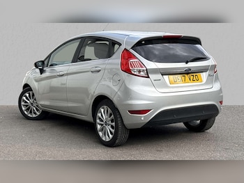 Used Ford Fiesta 2017 for sale - 76045276: Photo 2