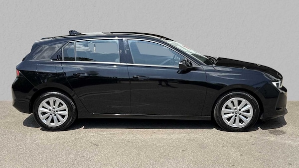 Used Vauxhall Astra 2024 for sale - 75316828: Photo 4