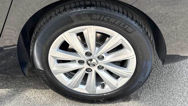 Used Vauxhall Astra 2024 for sale - 75316828: Photo 8