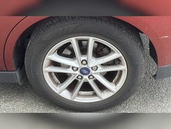 Used Ford C-Max 2015 for sale - 75329443: Photo