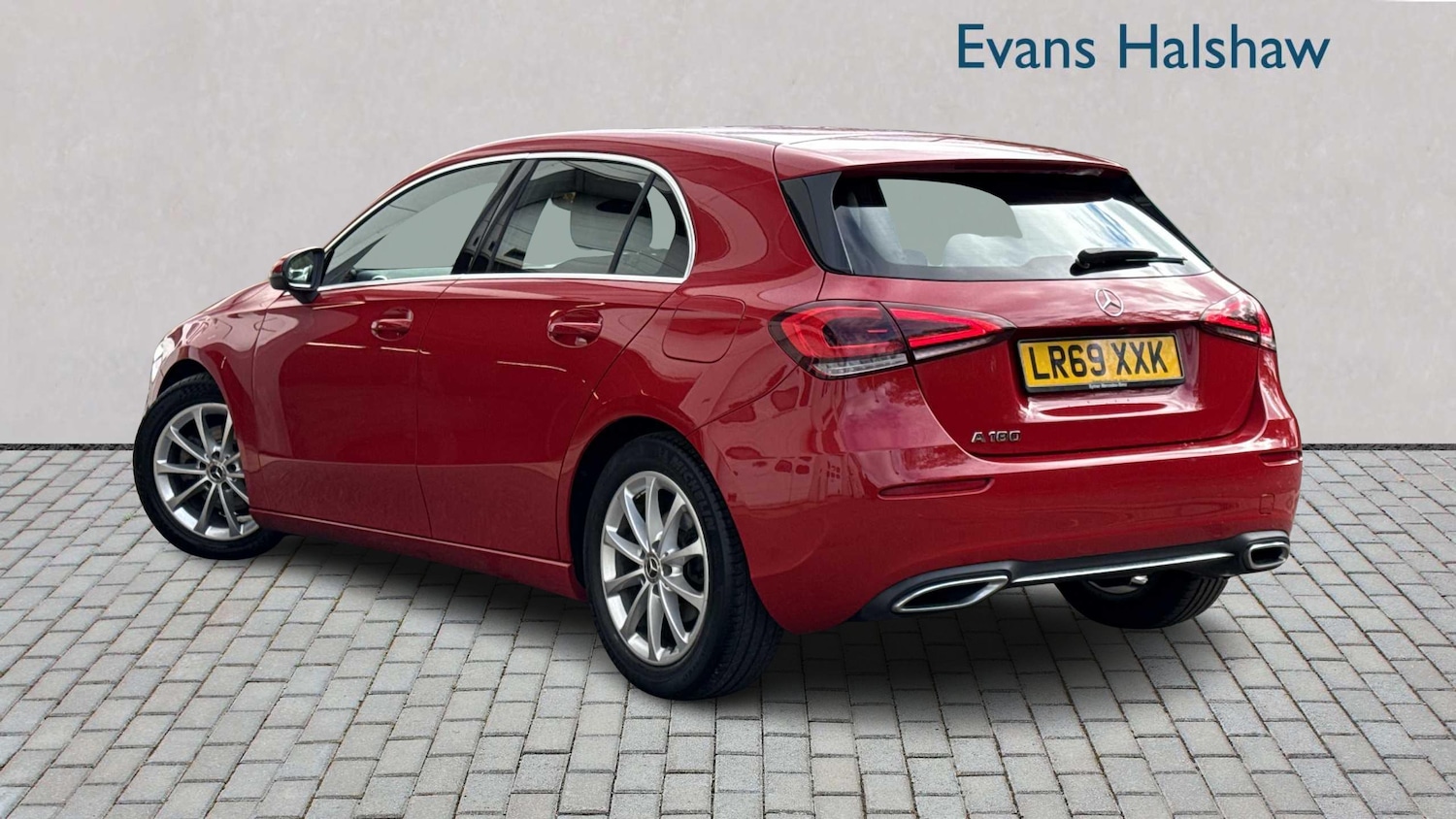 Used Mercedes-Benz A-Class 2019 for sale - 76218434: Photo 2