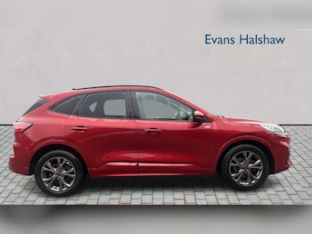 Used Ford Kuga 2023 for sale - 76249062: Photo 2