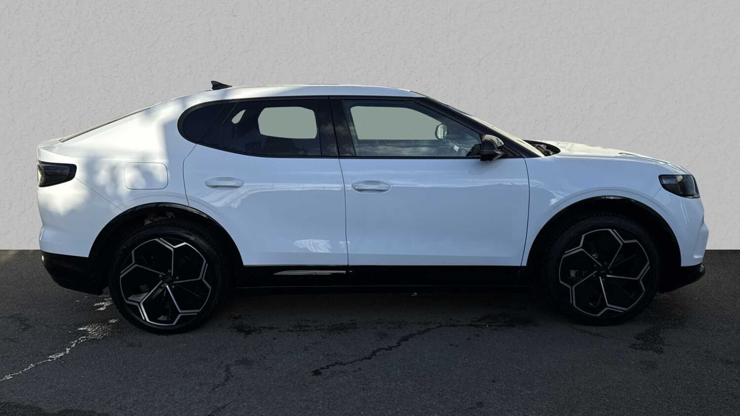 Used Ford Capri 2024 for sale - 75316737: Photo 4