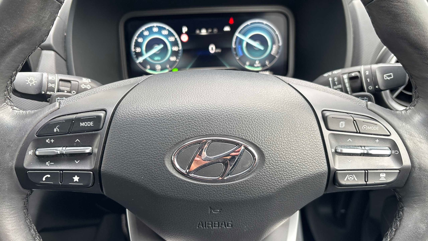 Used Hyundai KONA 2022 for sale - 76636677: Photo 17