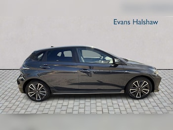 Used Hyundai i20 2024 for sale - 79065127: Photo