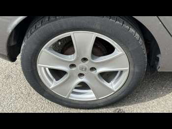 Used Renault Clio 2014 for sale - 75390570: Photo
