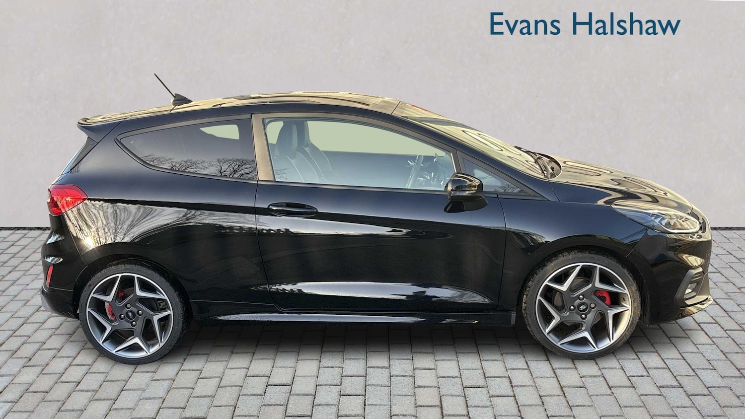 Used Ford Fiesta 2019 for sale - 76624595: Photo 3