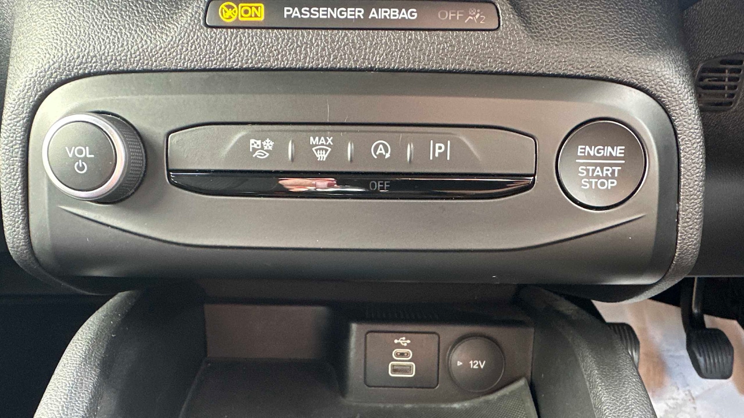 Used Ford Focus 2023 for sale - 76316160: Photo 15