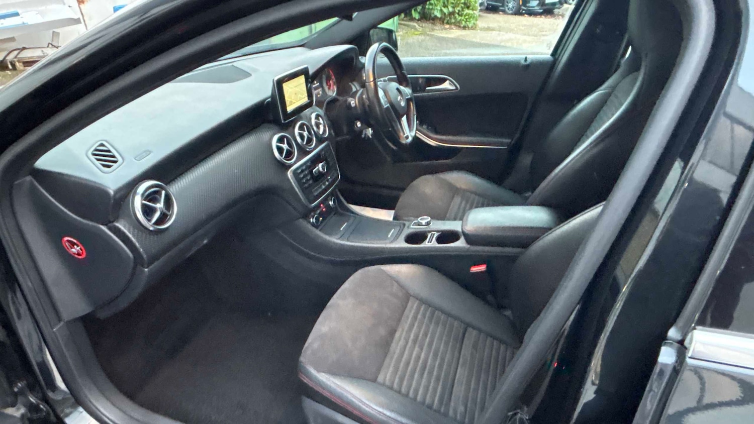 Used Mercedes-Benz A-Class 2014 for sale - 77011056: Photo 12