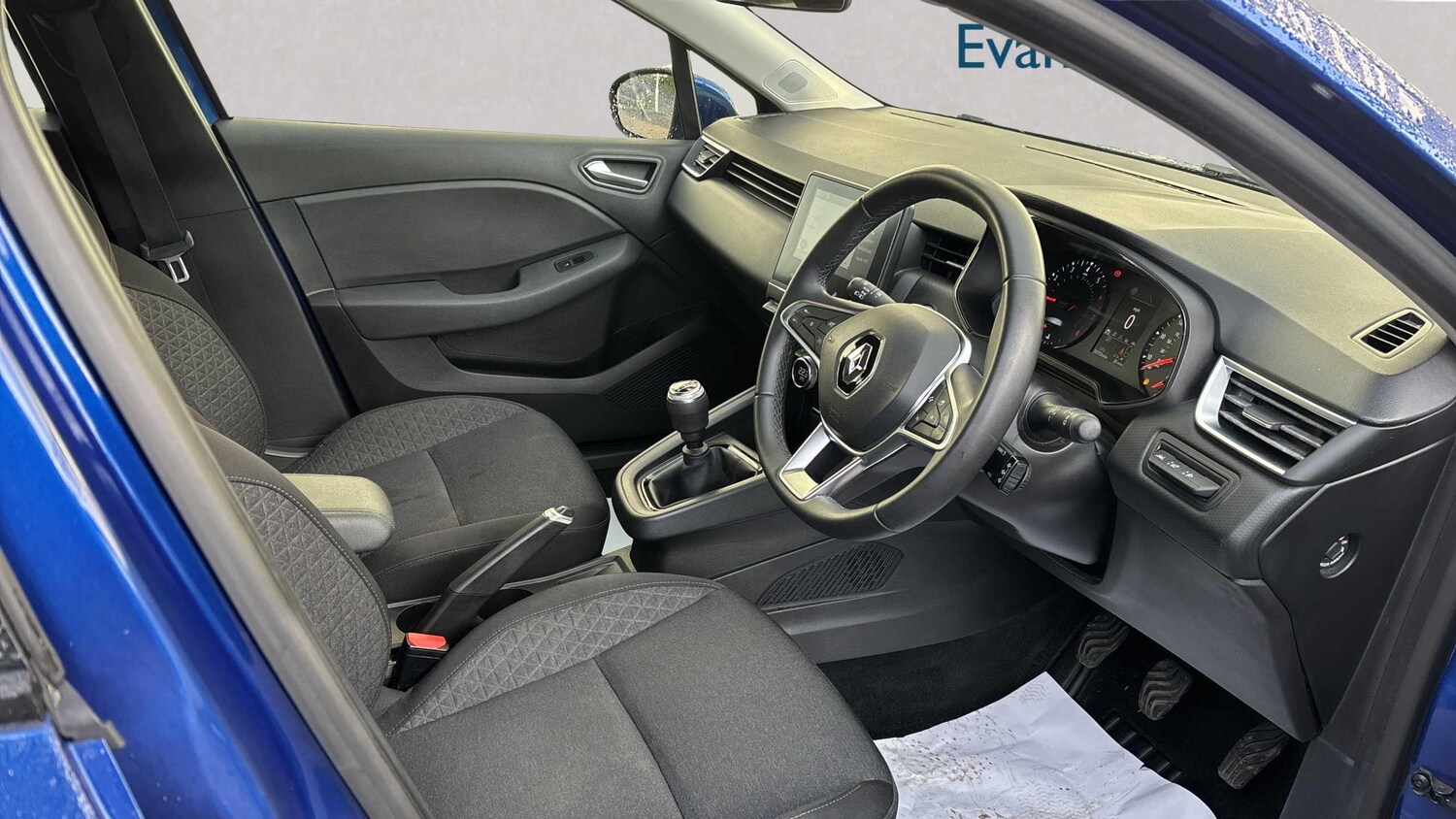 Used Renault Clio 2021 for sale - 77842379: Photo 7