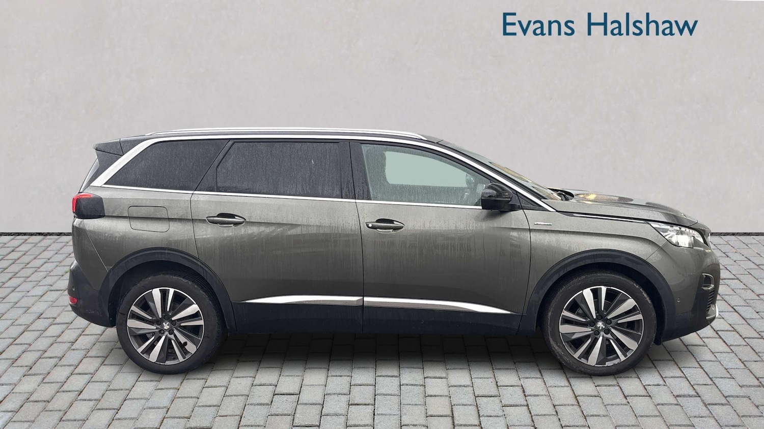 Used Peugeot 5008 2020 for sale - 76827632: Photo 3