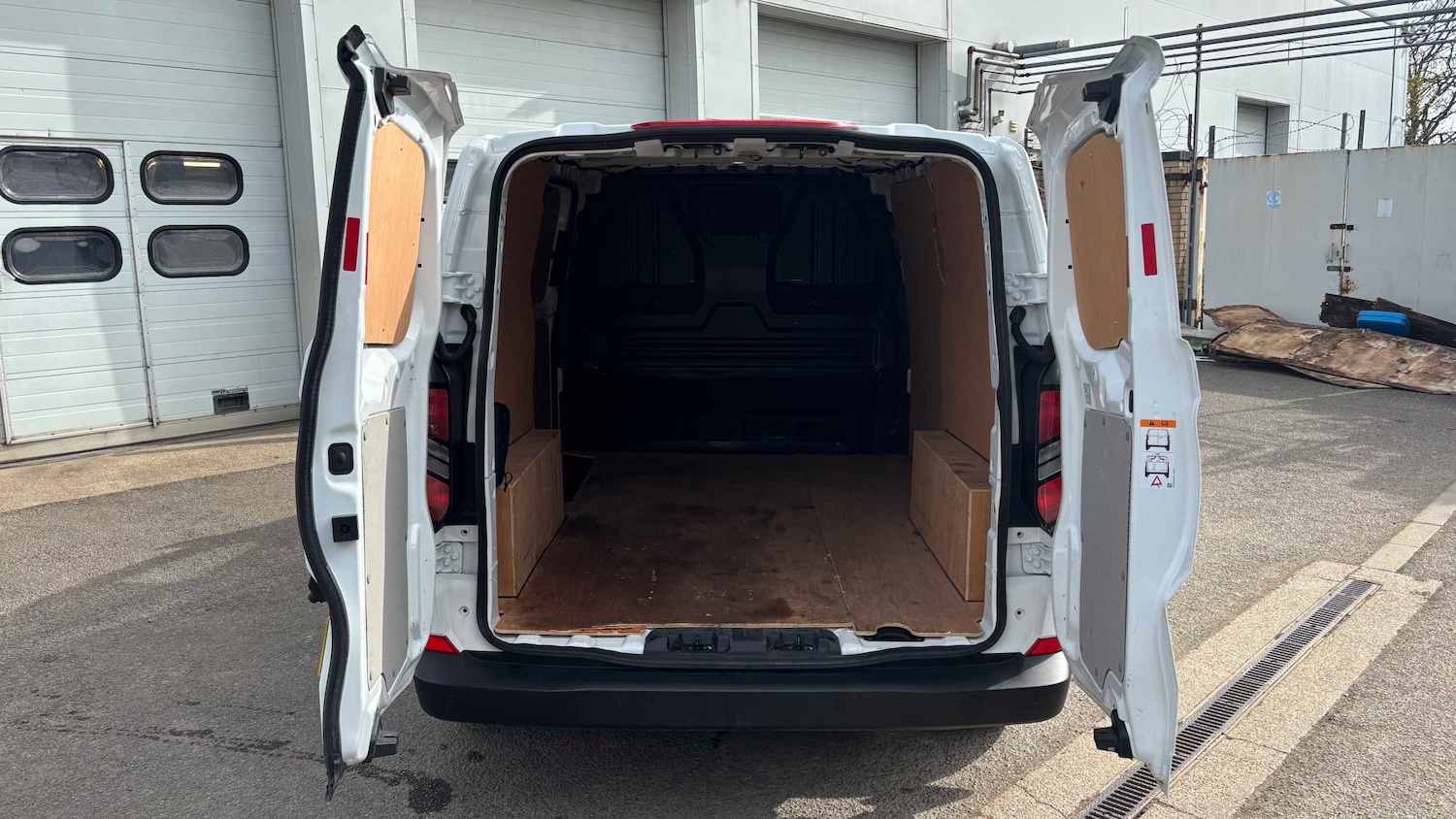 Used Ford Transit Custom 2024 for sale - 78208969: Photo 7