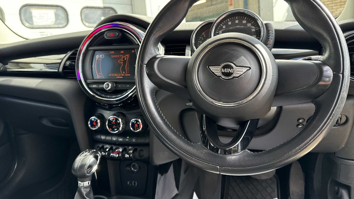 Used MINI Hatch 2017 for sale - 75626069: Photo 13