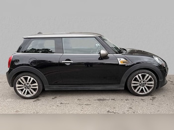 Used MINI Hatch 2017 for sale - 75626069: Photo