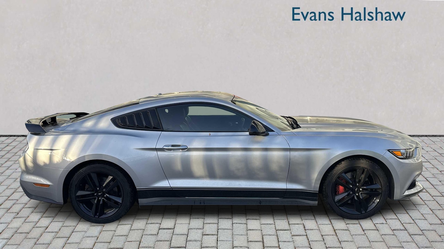 Used Ford Mustang 2017 for sale - 76624712: Photo 3