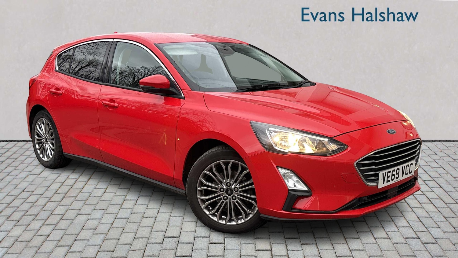 Used Ford Focus 2020 for sale - 76929052: Photo 1