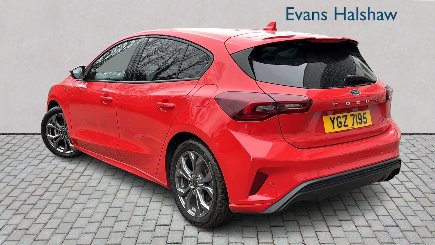 Used Ford Focus 2023 for sale - 77786953: Photo 2