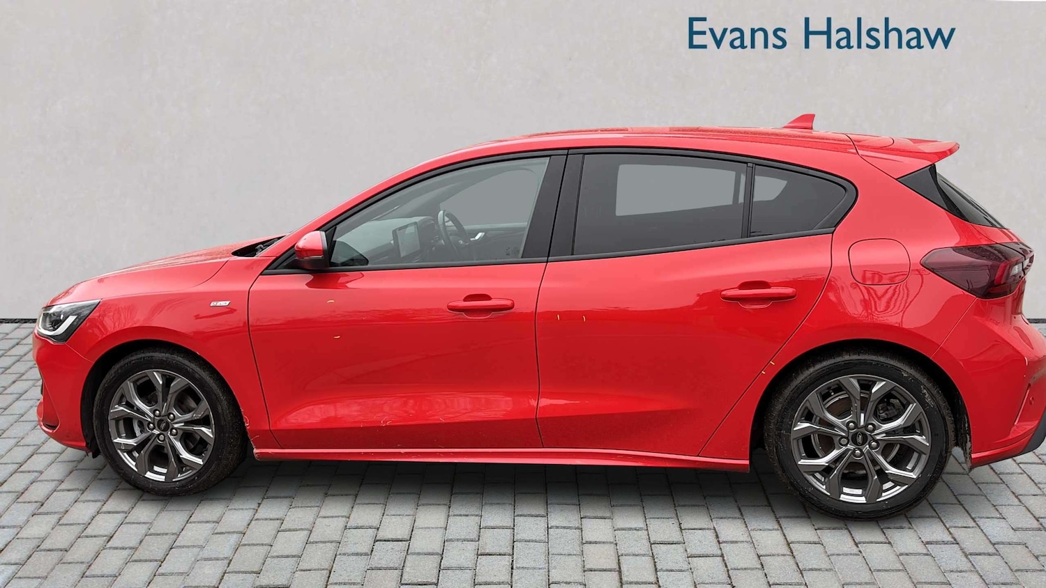 Used Ford Focus 2023 for sale - 77786953: Photo 3