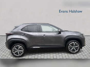 Used Toyota Yaris Cross 2023 for sale - 76249081: Photo