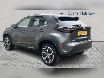 Used Toyota Yaris Cross 2023 for sale - 76249081: Photo