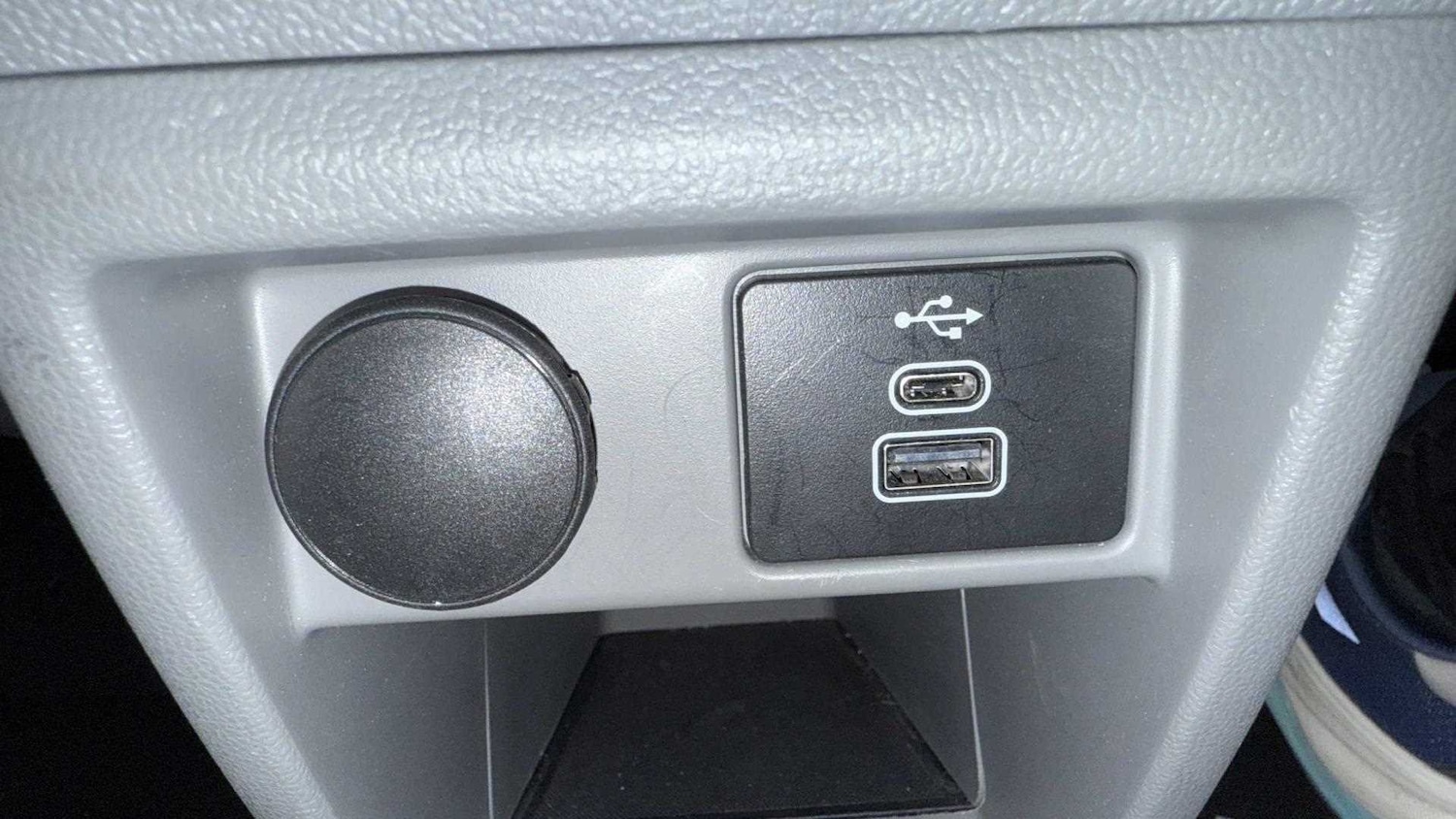 Vehicle 33