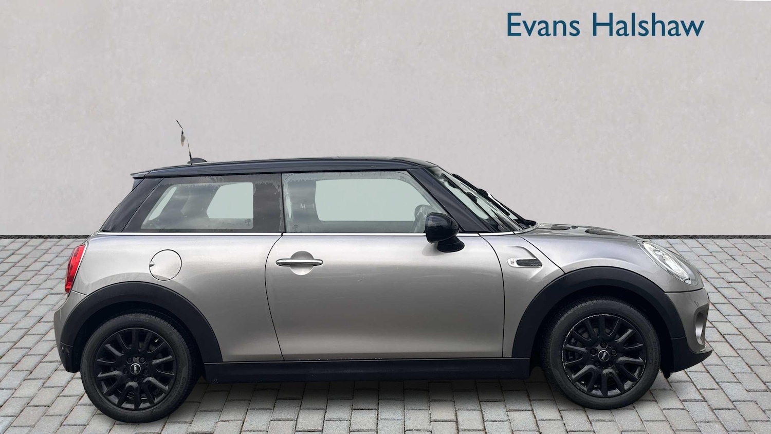 Used MINI Hatch 2016 for sale - 76692044: Photo 2